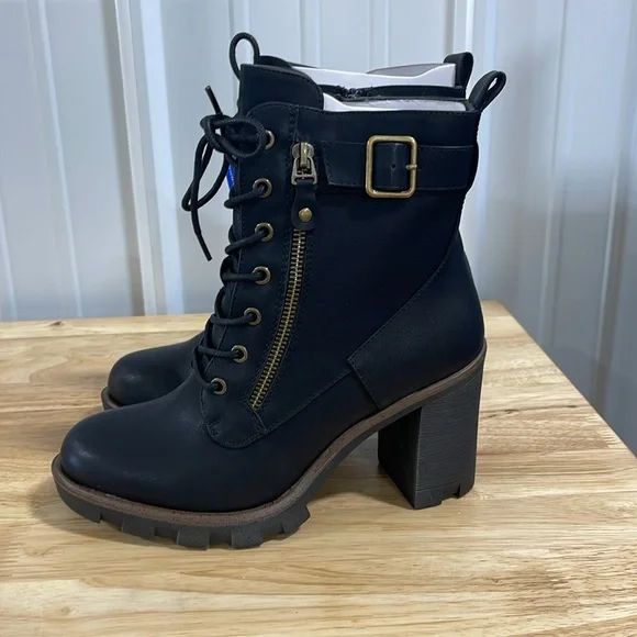 Black Lace-Up Ankle Boots - Picture 2 of 7